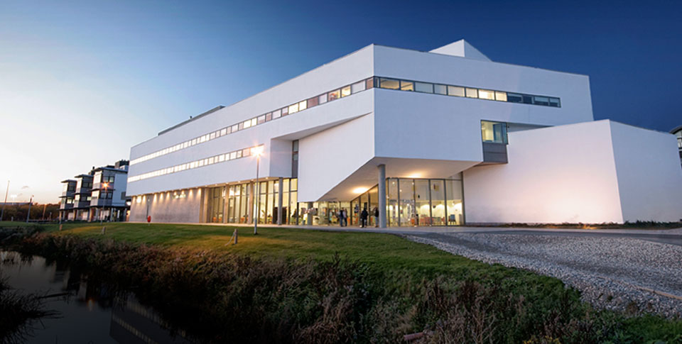  p>林肯大学(university of lincoln),简称uol,是 a target="_blank"