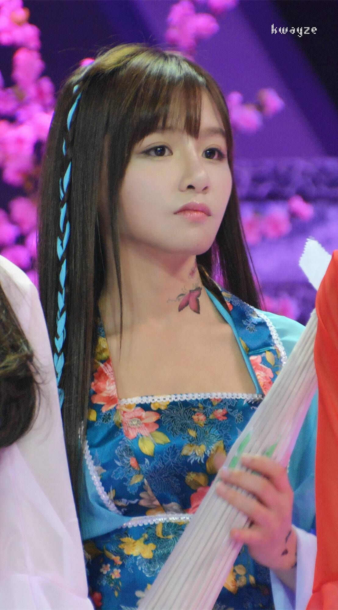 曾艳芬