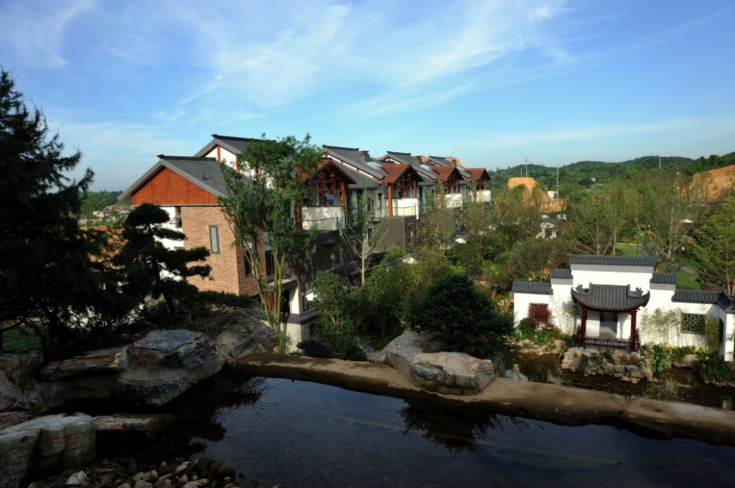  p>金科·东方大院位于 a href="#">长沙市 /a>岳麓区雷锋大道西侧