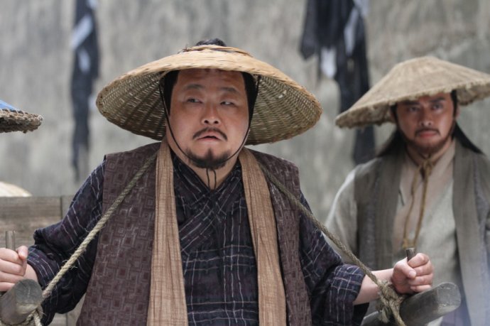  p data-id="gnwuknxiv7">湖南笑星碰碰胡,原名胡建林,中国影视演员.