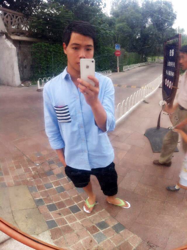  p>魏涛,男,汉族,1988年11月15日出生,湖南永州人.