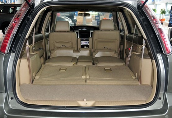 空间家,商全能型mpv,也是奇瑞高端商务车品牌"威麟"旗下产品的首款