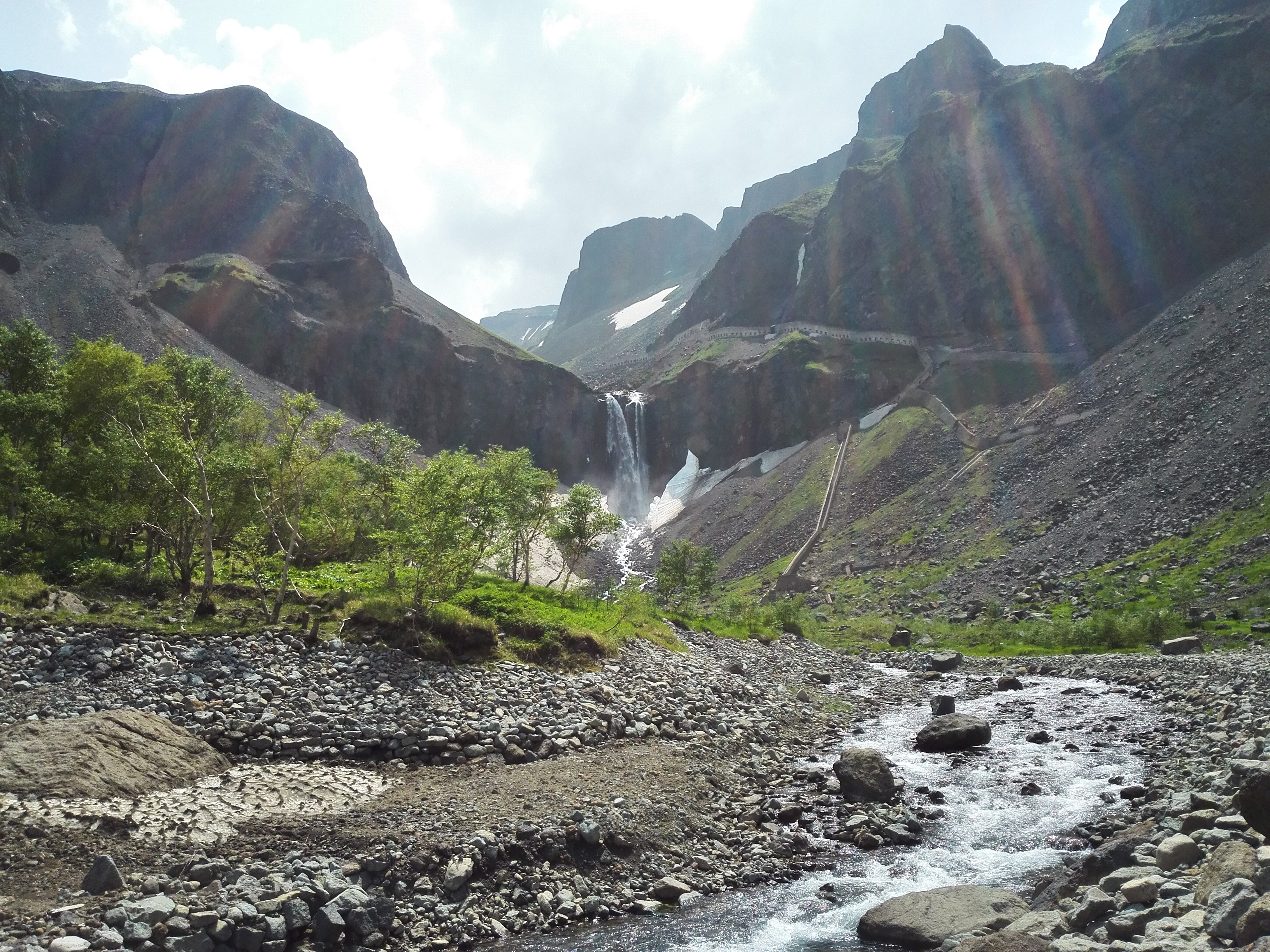  p> a target="_blank" href="/item/长白山/9596" data-lemmaid="