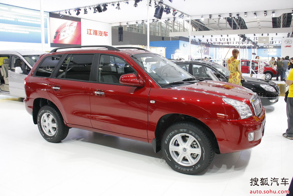  p>江淮瑞鹰,是江淮旗下的首款suv车型,采用发光二级管设计的 a href=