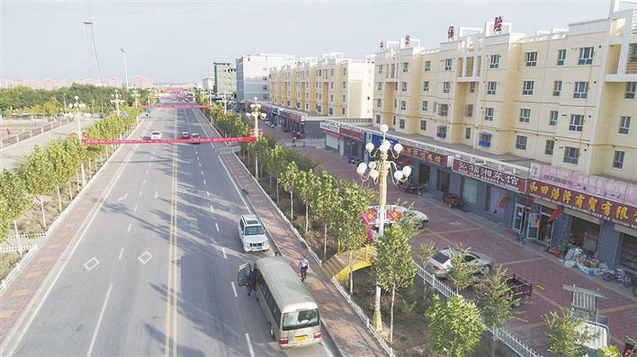  p data-id="gnt8j1aluk">昆玉, a target="_blank" href="/item/新疆
