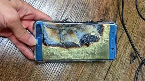 Note7接连爆炸被召回 韩媒：这要怪中国的电芯不行！_百科TA说