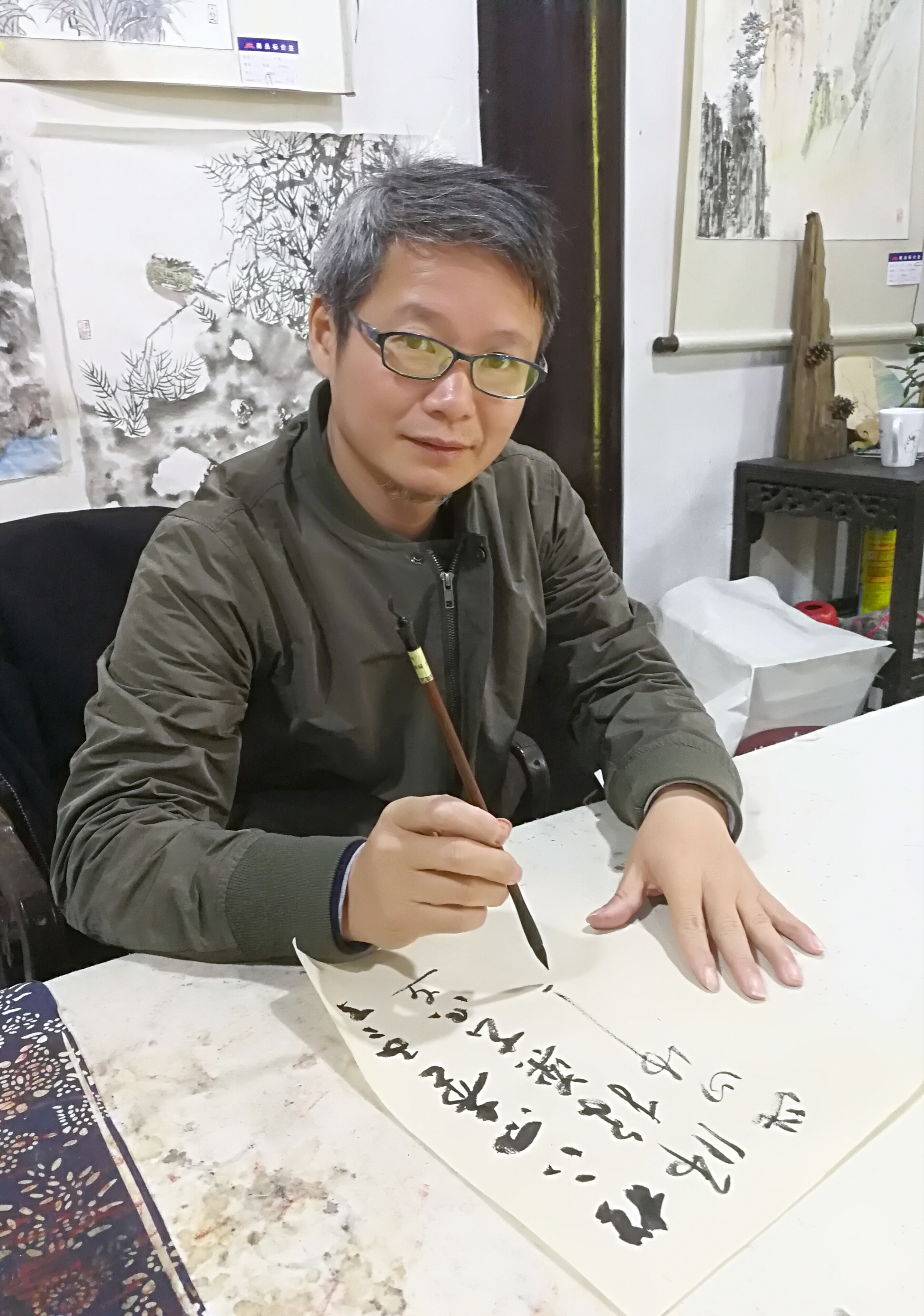 华续先,斋号适庐