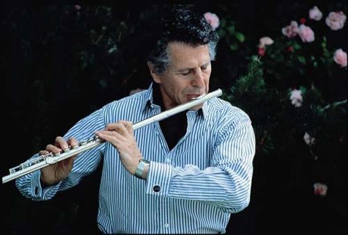  p>彼得·卢卡斯·格拉夫,男,1929年生于苏黎世, 国际著名长笛演奏家