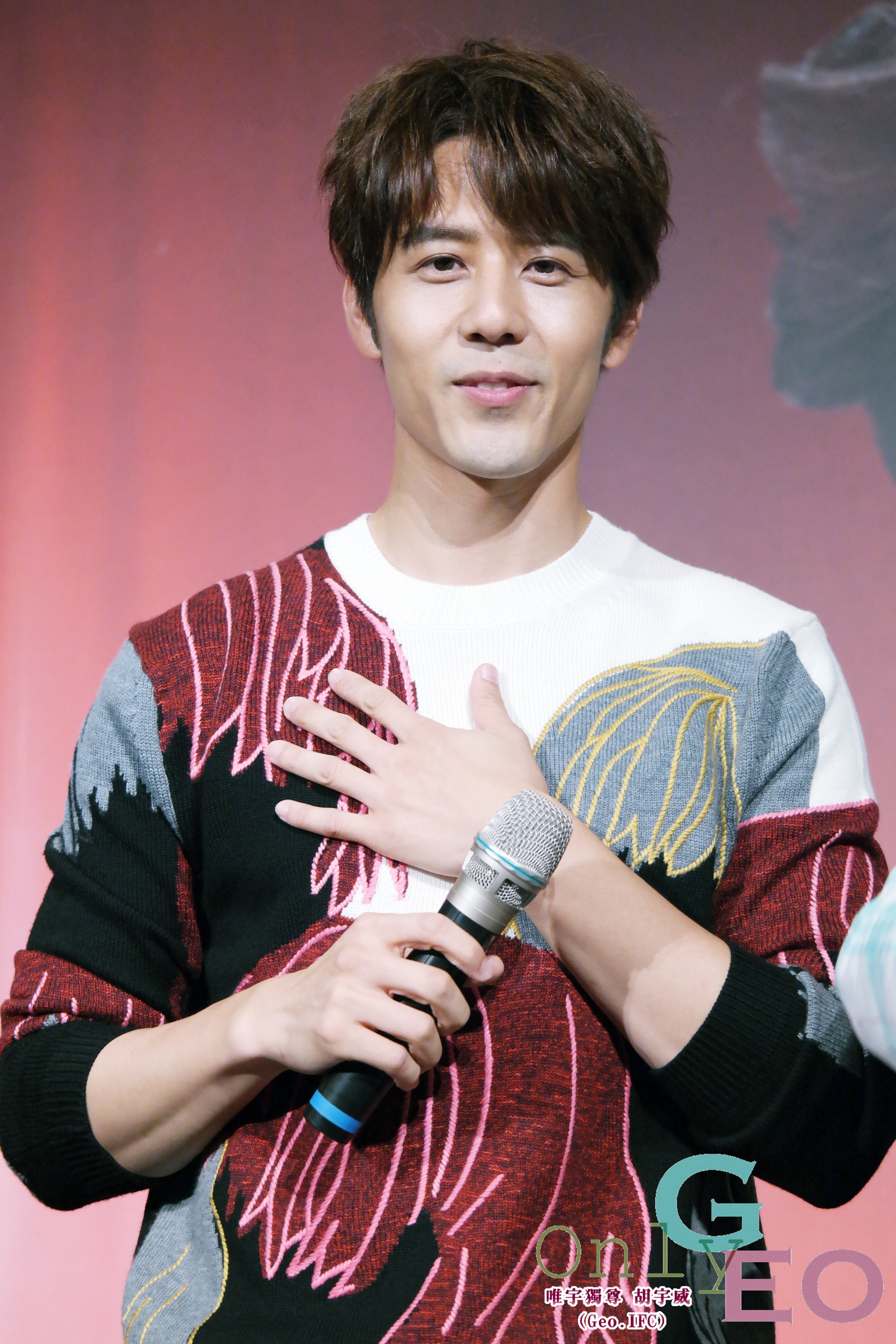 胡宇威(george hu),原名胡宇崴,1982年7月24