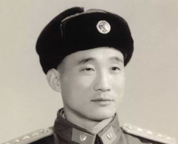 男,福建省 a target="_blank" href="/item/福鼎">福鼎 /a>县店下乡 a