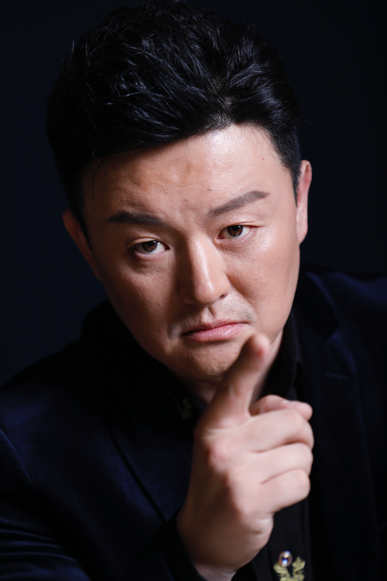  p>张磊,青岛人,中国内地青年影视演员, a target="_blank" href="