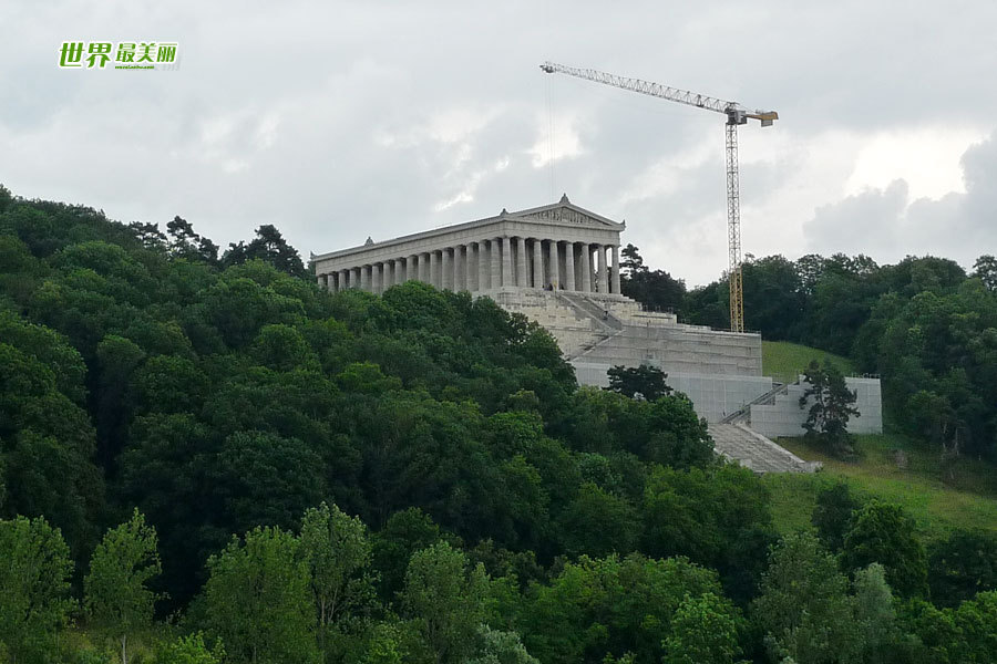  p>瓦尔哈拉神殿是一座纪念历史上著名人物的名人堂,这是一座 a href=