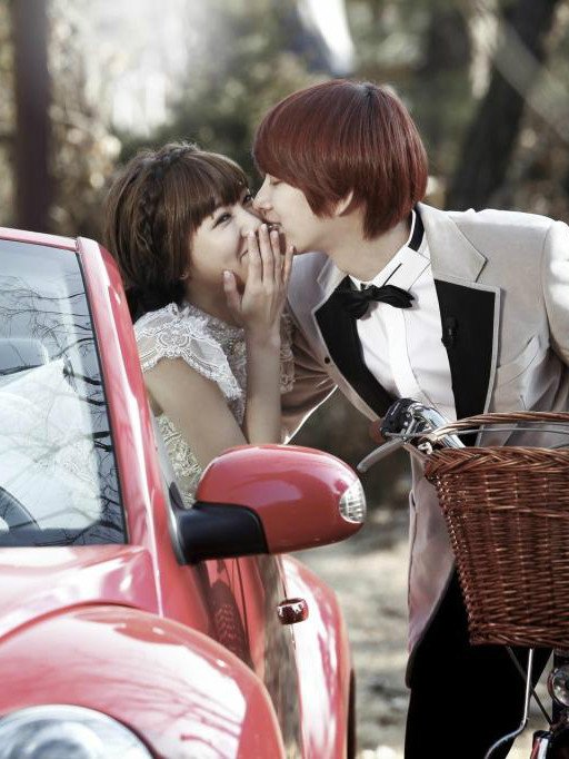  p>《我们结婚了第二季》讲述的是假扮成新婚夫妇的三对明星,真的将