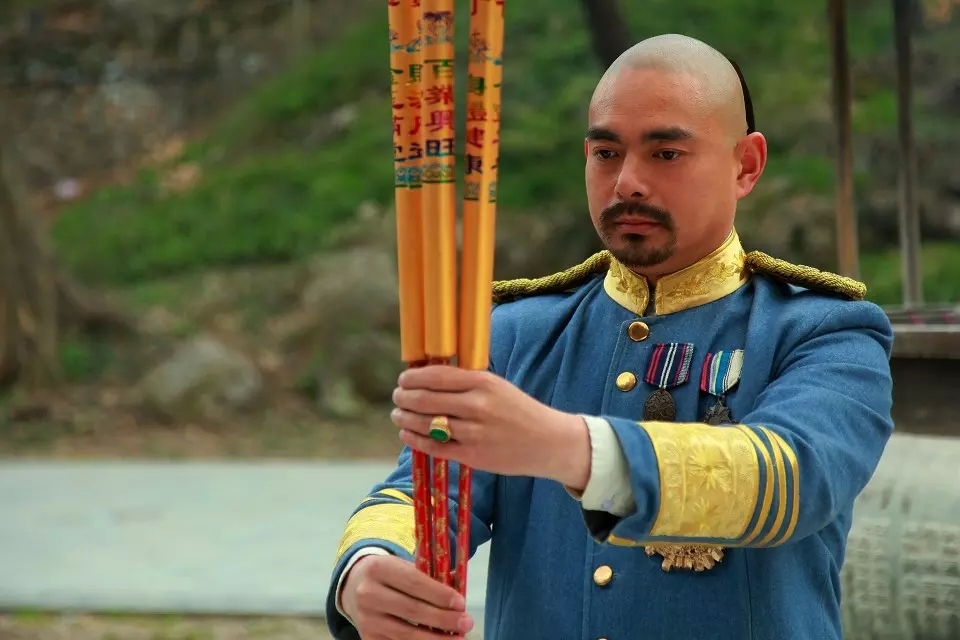  p data-id="gnwrsz8cnx">孙云,中国内地男演员,1982年10月16日出生于