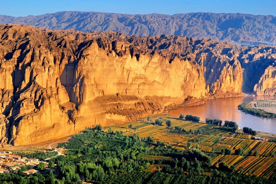  p>黄河石林是位于白银市景泰县东南部,与中泉乡 a target="_blank"