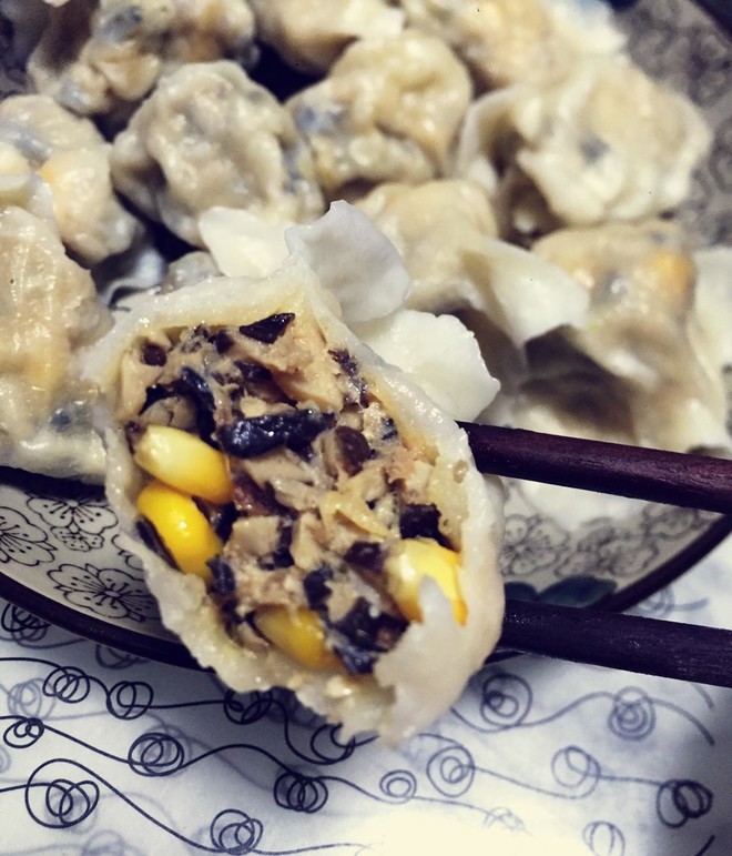 牛肉香菇玉米水饺