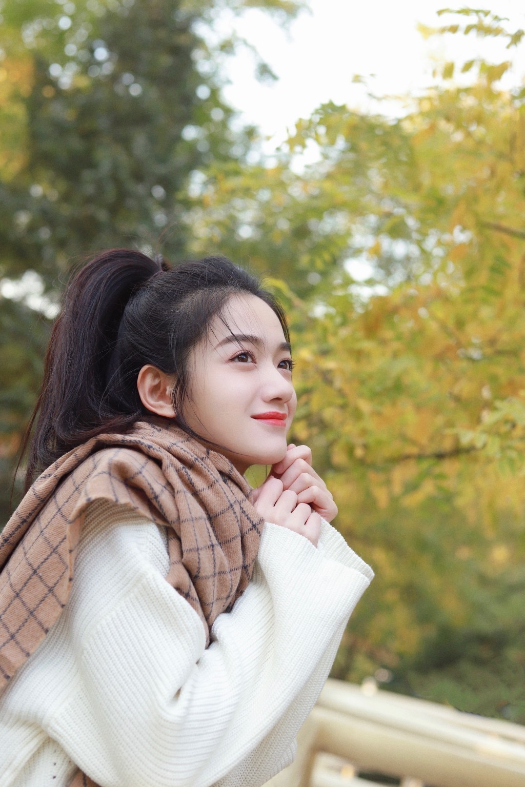 方楚彤