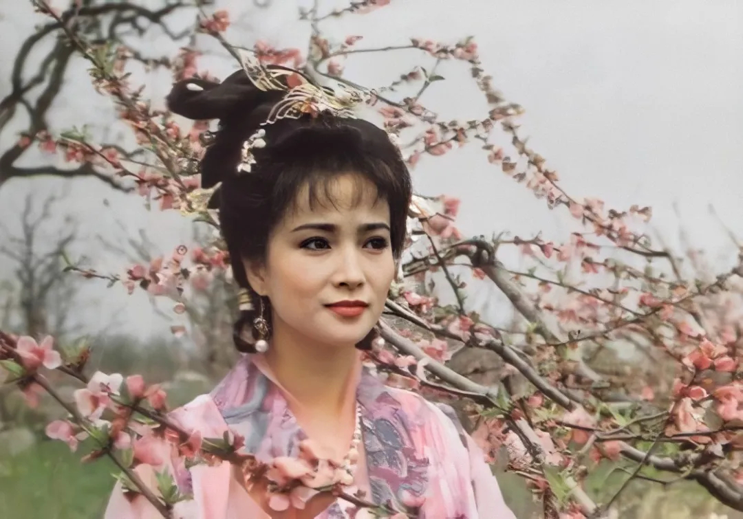 《家有仙妻》美女林以真55岁冻龄有方！曾秘嫁富翁息影_百科TA说