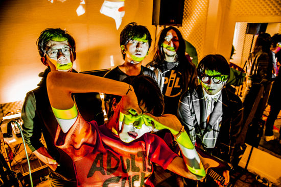 后海大鲨鱼(queen sea big shark),是成立于2004年的中国内地摇滚乐队