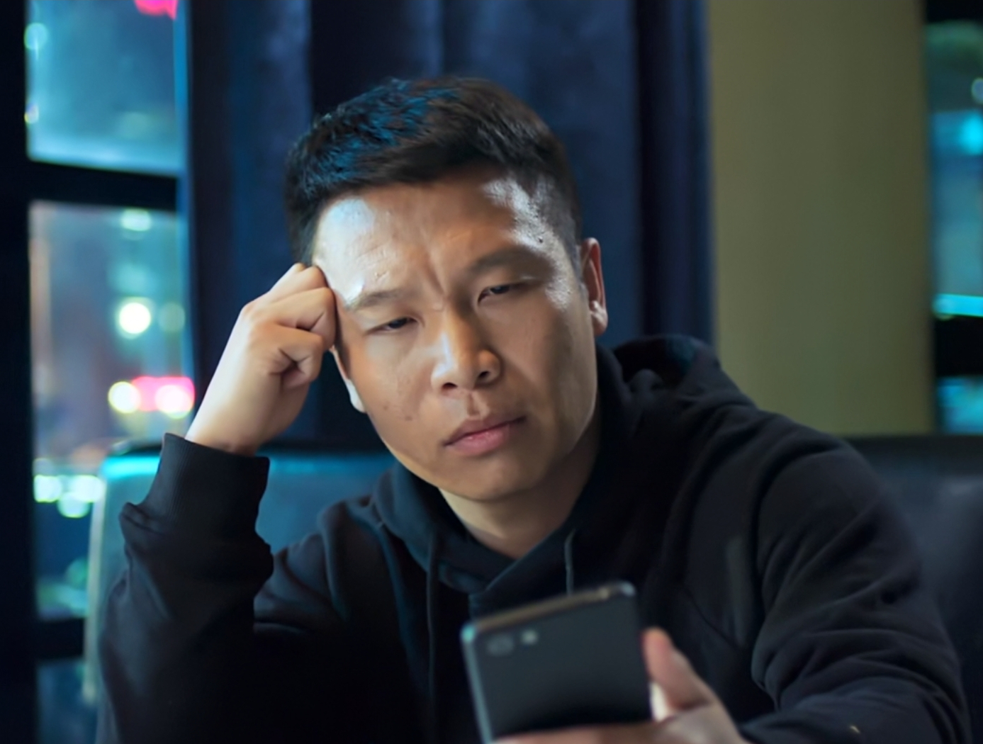 张浩,扫毒大片《 a target="_blank" href="/item/四平风云