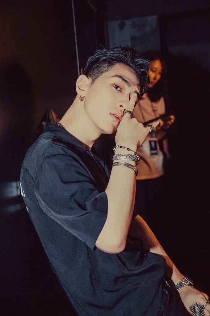  p data-id="gnx6o7v0cd">gray,本名李星和,1986年12月8日出生于韩国