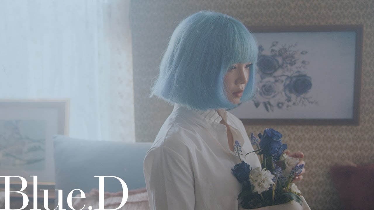 YG力捧的年度新人，开口就让人跪了，连名字发色都是蓝色的！_百科TA说