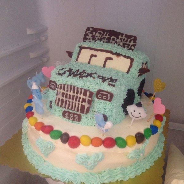 翻糖汽车蛋糕路虎