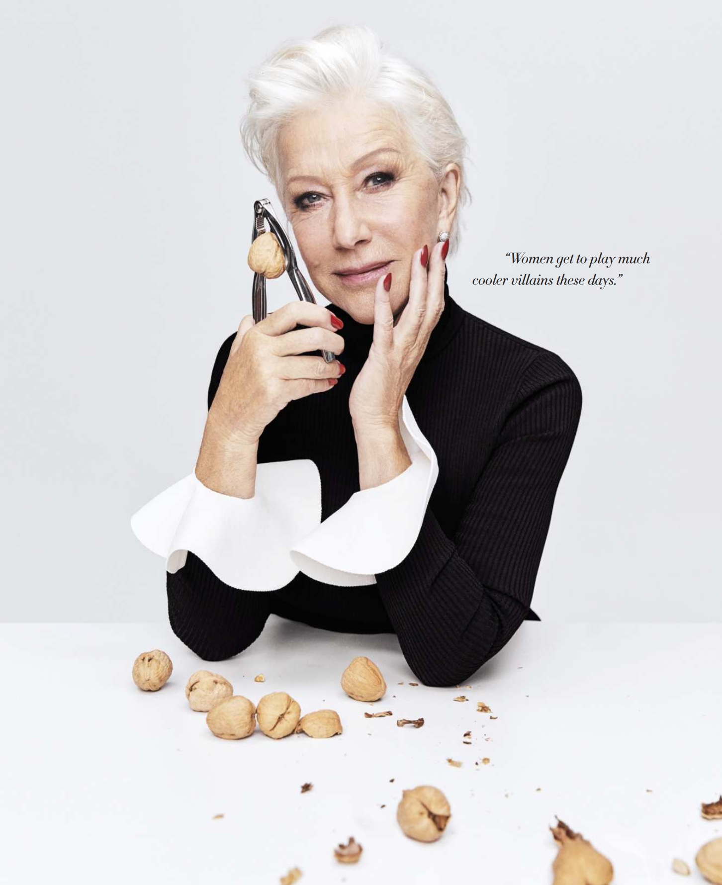  p>海伦·米伦 i>(helen mirren) /i>,1945年7月26日出生于英国伦敦