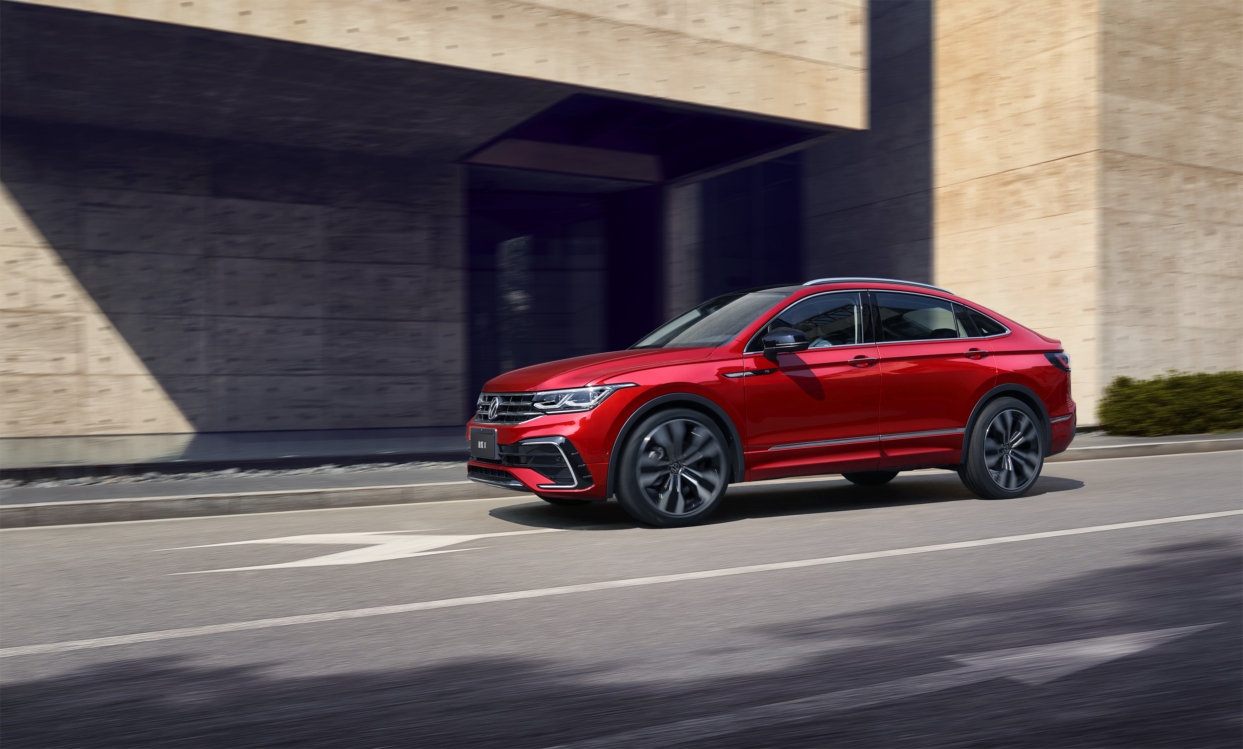  p data-id="2gvauvqdegp">途观x是上汽大众公司旗下中型suv.