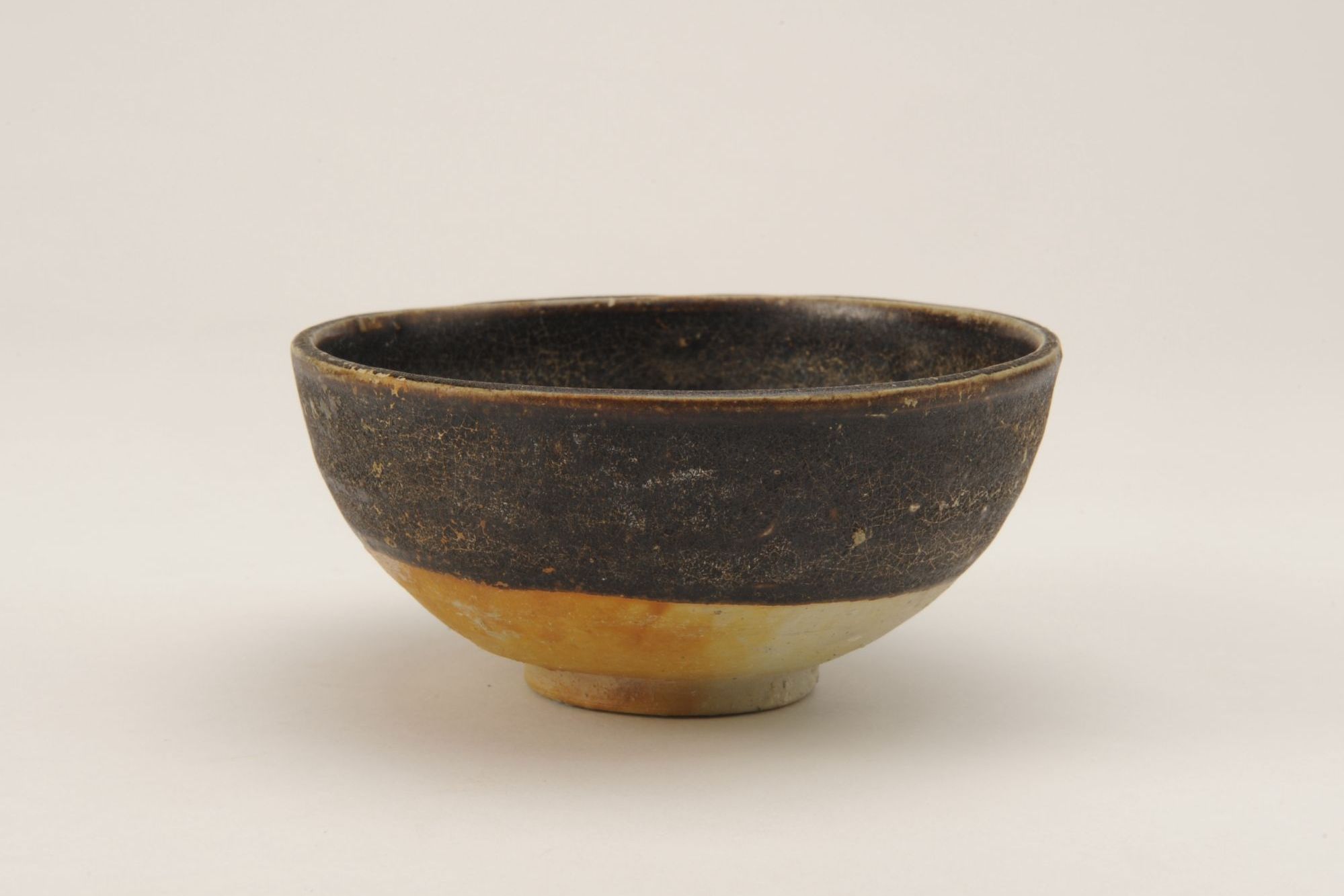 宋代黑釉瓷碗