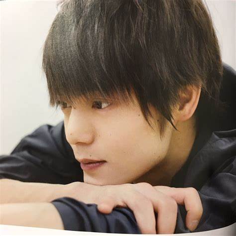  p data-id="gnssouv7oz">洼田正孝 i>(kubota masataka) /i>,1988年8