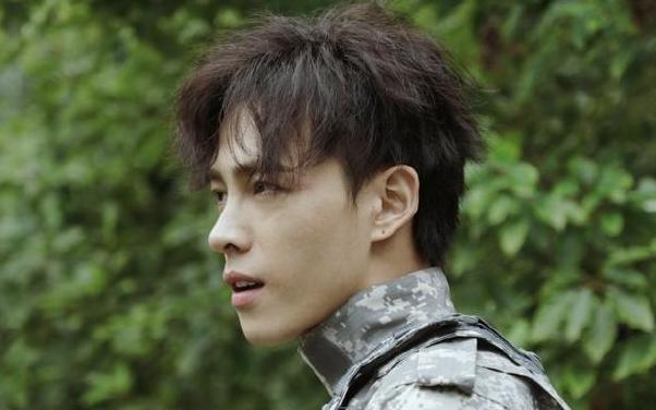 1u">但丁是电视剧《 a target="_blank" href="/item/正青春/5335705"