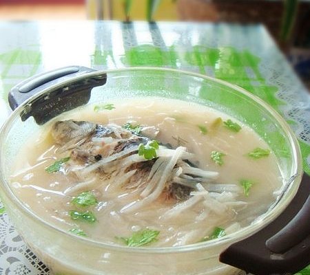 奶汤鲫鱼萝卜丝煲