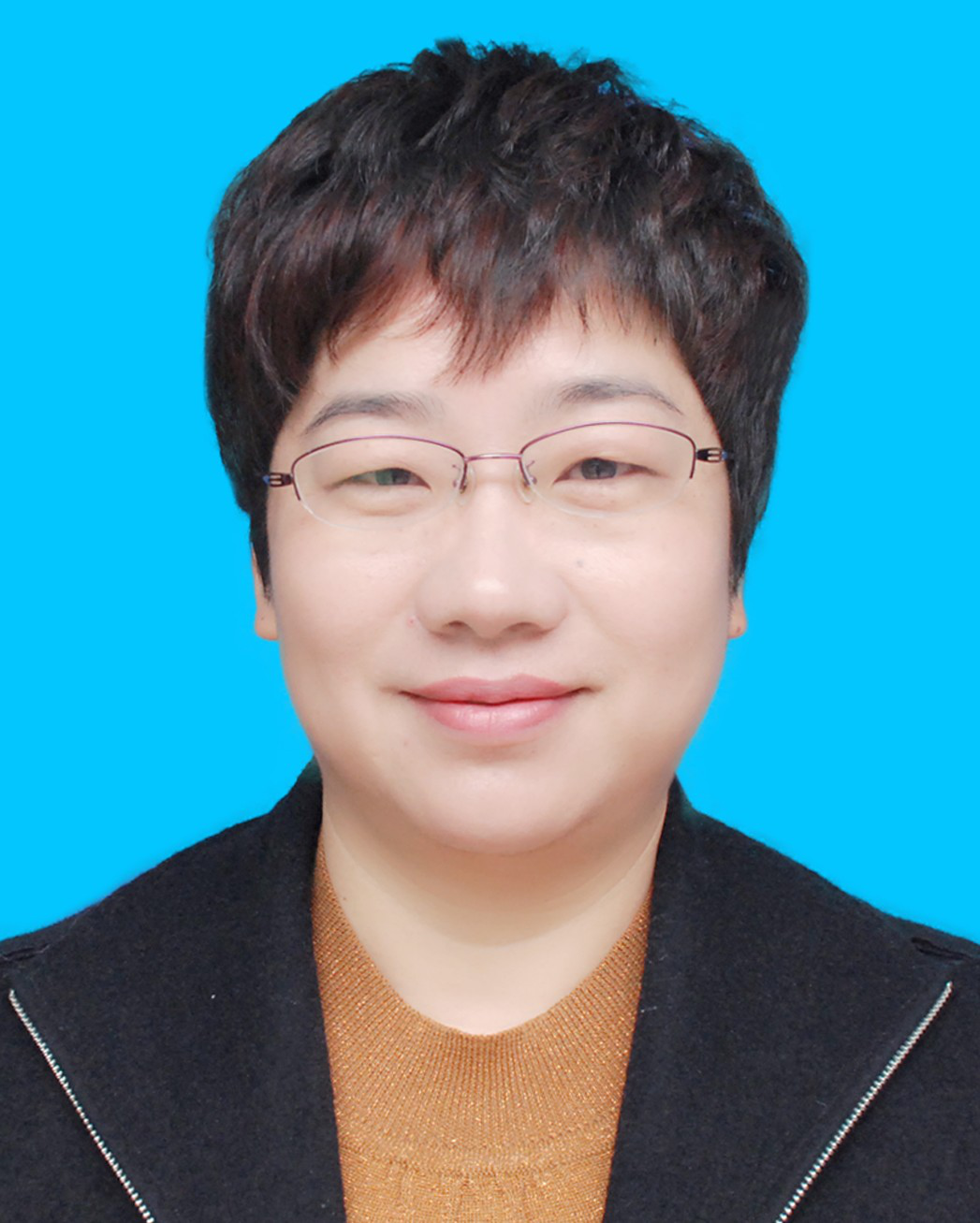  p>王光莉,女,1968年7月生,湖北崇阳人,华中师范大学在职研究生学历