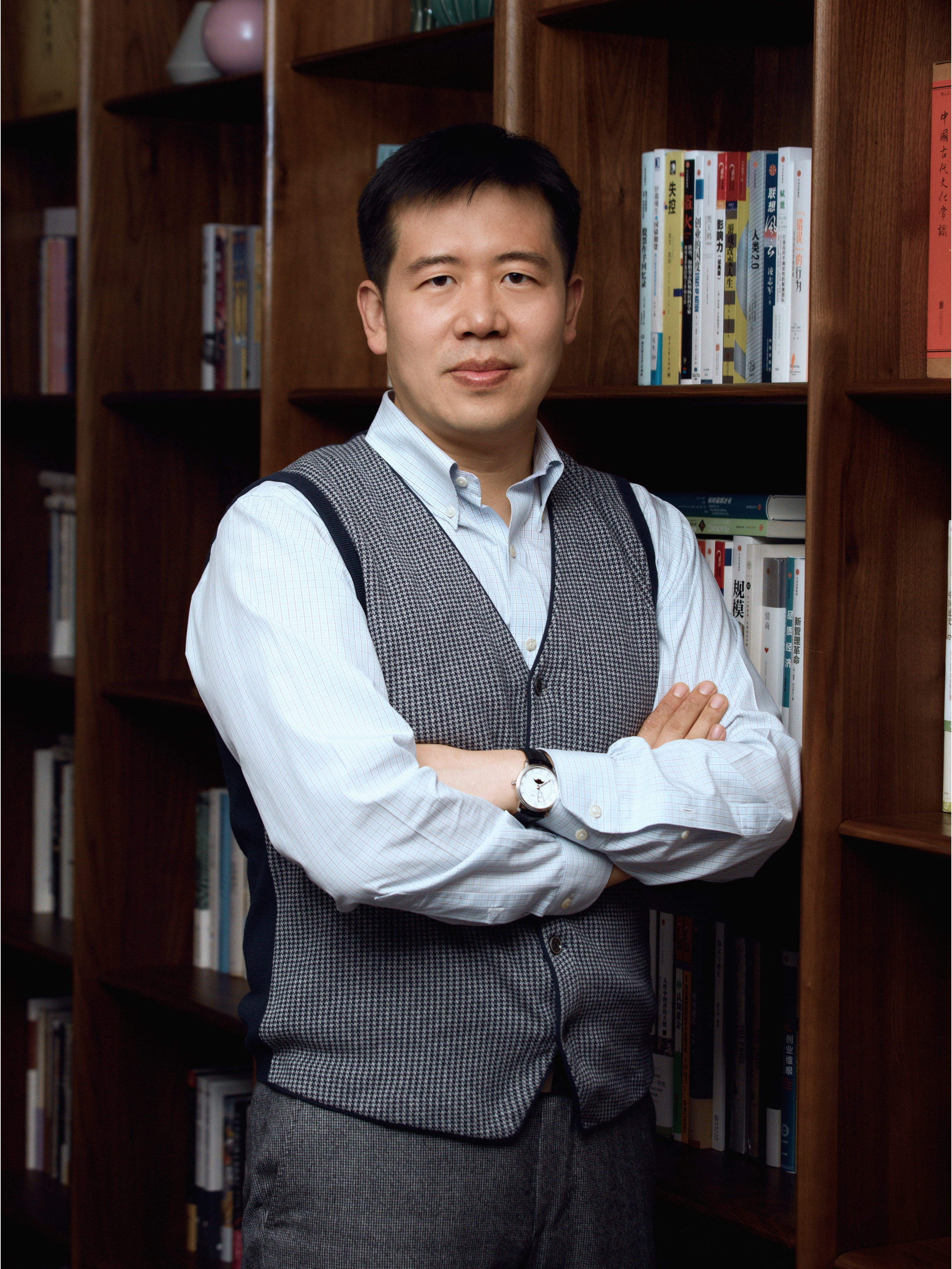 大学并获得 a target="_blank" href="/item/工学学士学位/6934097"