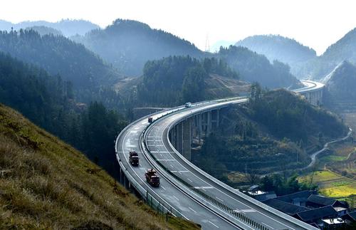 黔大高速公路