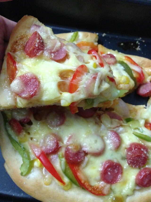 时蔬火腿肠披萨