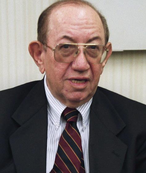  p>丹尼尔·凯斯(英文:daniel keyes,1927年8月9日-2014年6月15日)是