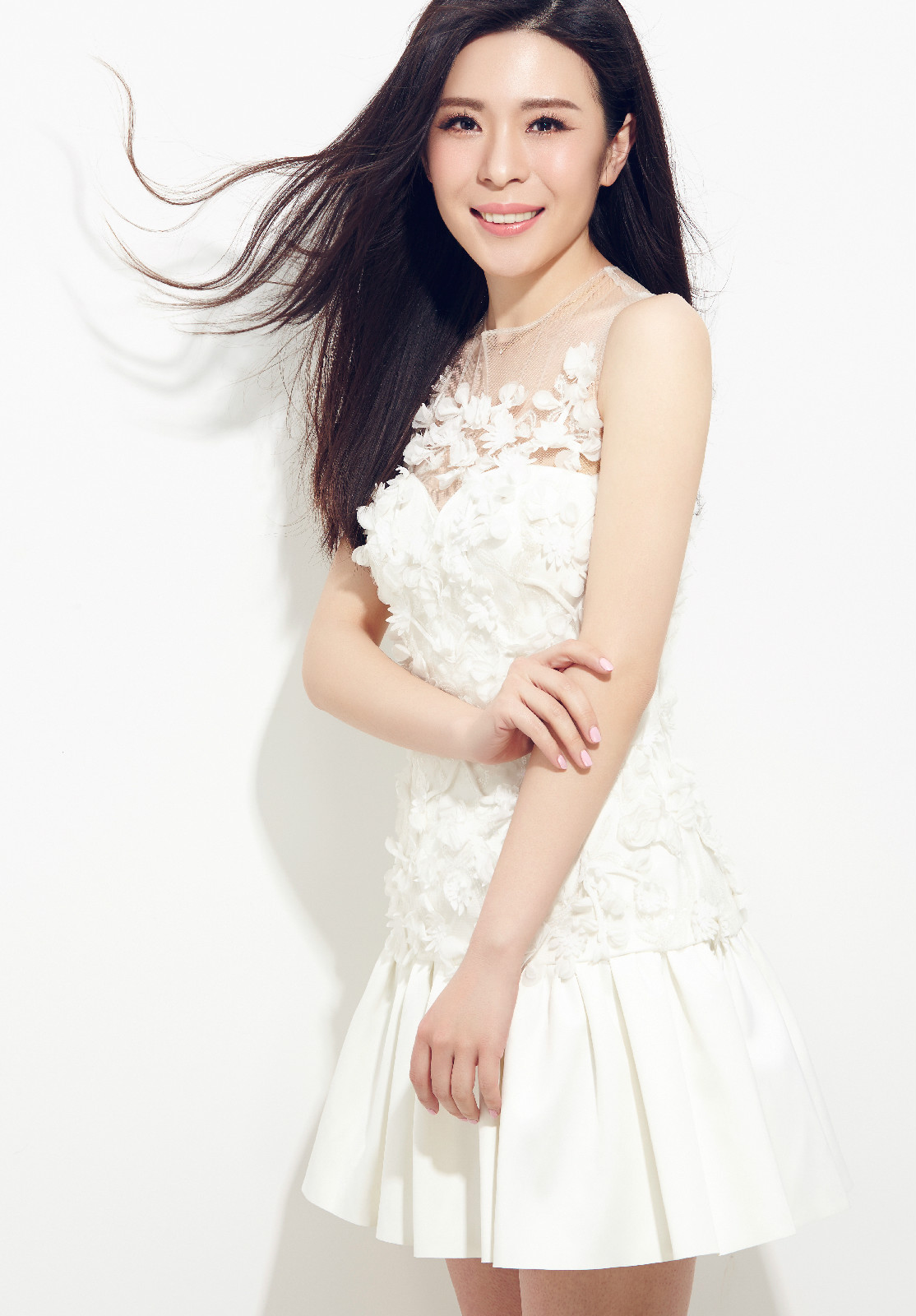 mh8">李蓓蕾,1985年5月18日出生于辽宁省葫芦岛市,中国内地影视女演员