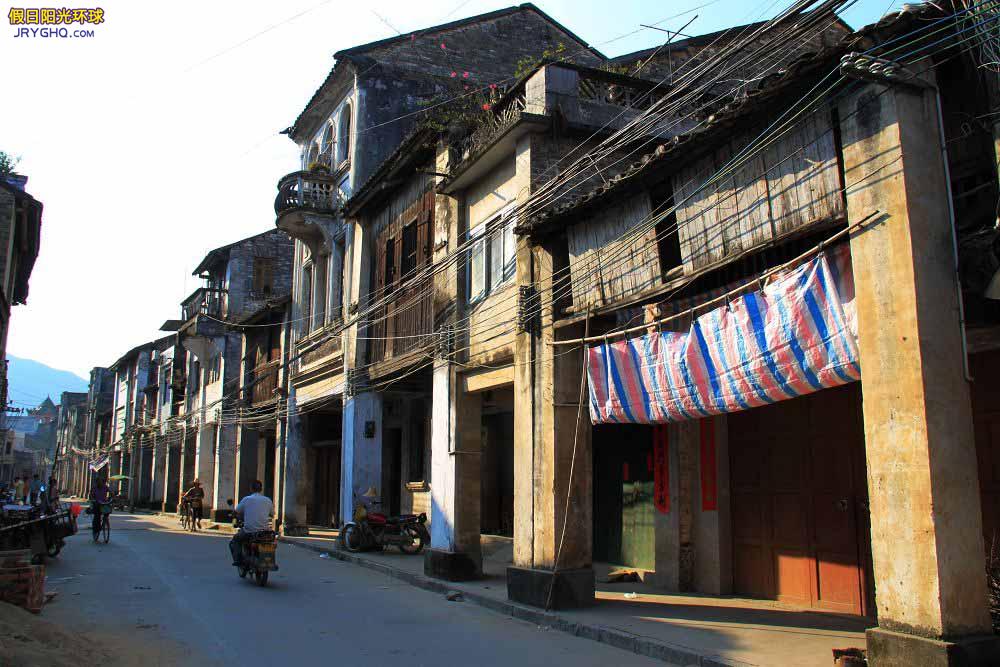  p data-id="si6ckgufjdzh">临贺故城,位于贺州市八步区贺街镇的贺江