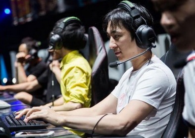 href="#" data-lemmaid="3070116">视频直播 /a>网站,创始人为王思聪