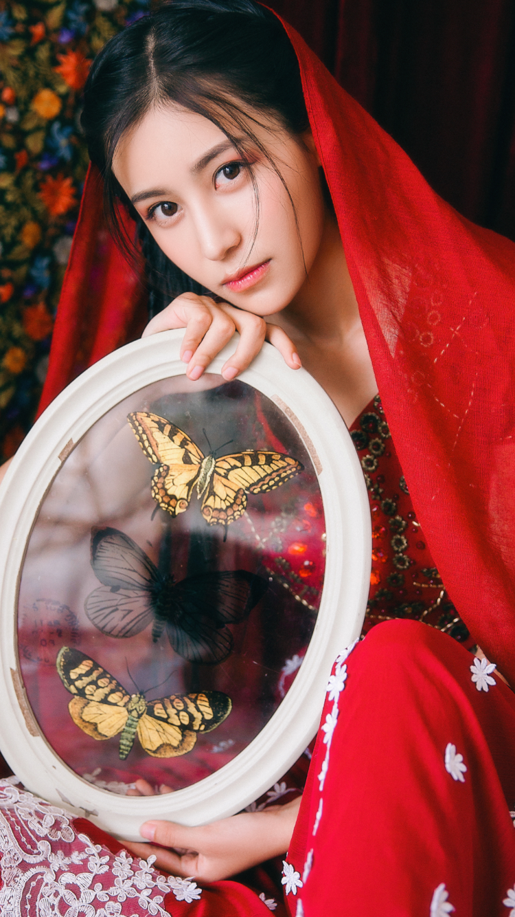  p>姜星呈,出生于山东省,中国内地影视女演员,毕业于中央戏剧学院.