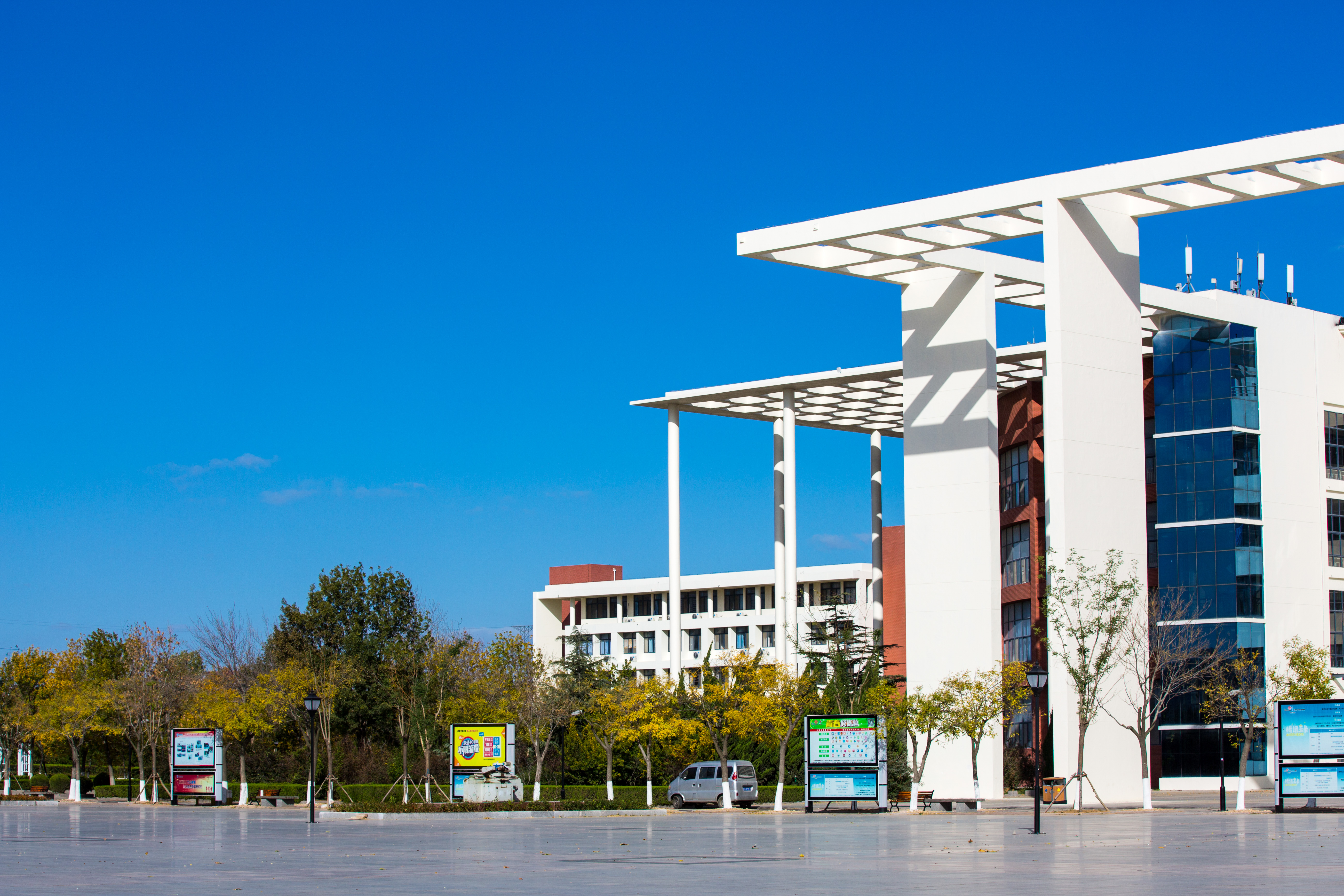  p>威海职业学院(weihai vocational college)是一所由 a target="