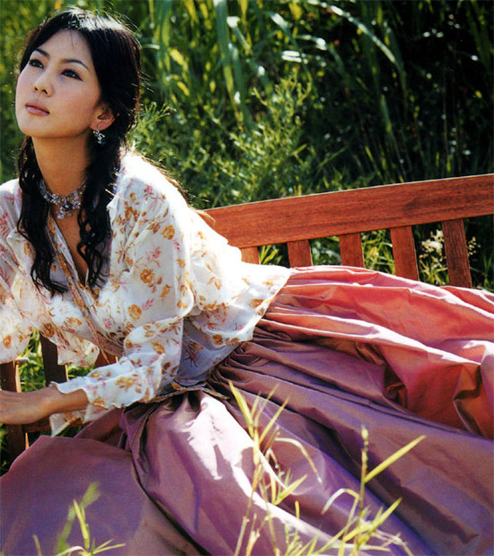  p>金南珠(kimnamjoo),1971年5月10日出生于韩国京畿道平泽市,韩国