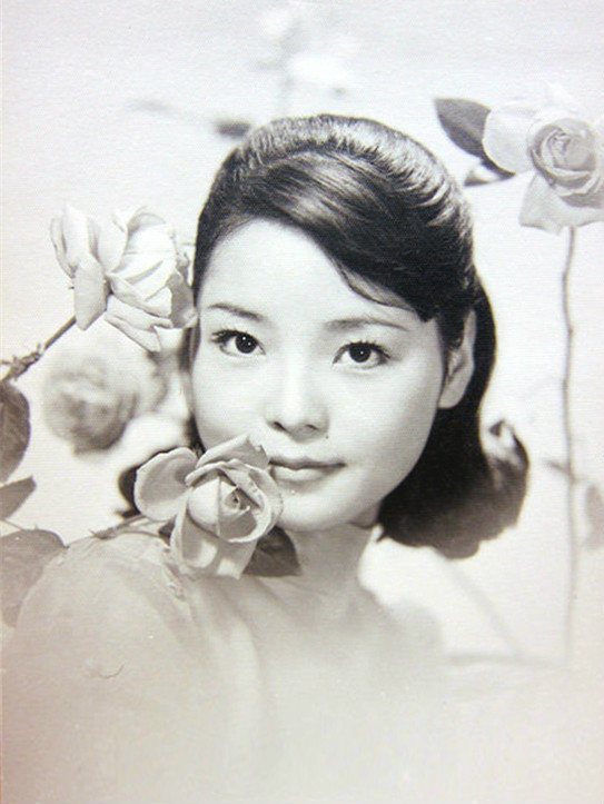  p>邓丽君(1953年1月29日-1995年5月8日),出生于中国台湾省云林县褒忠