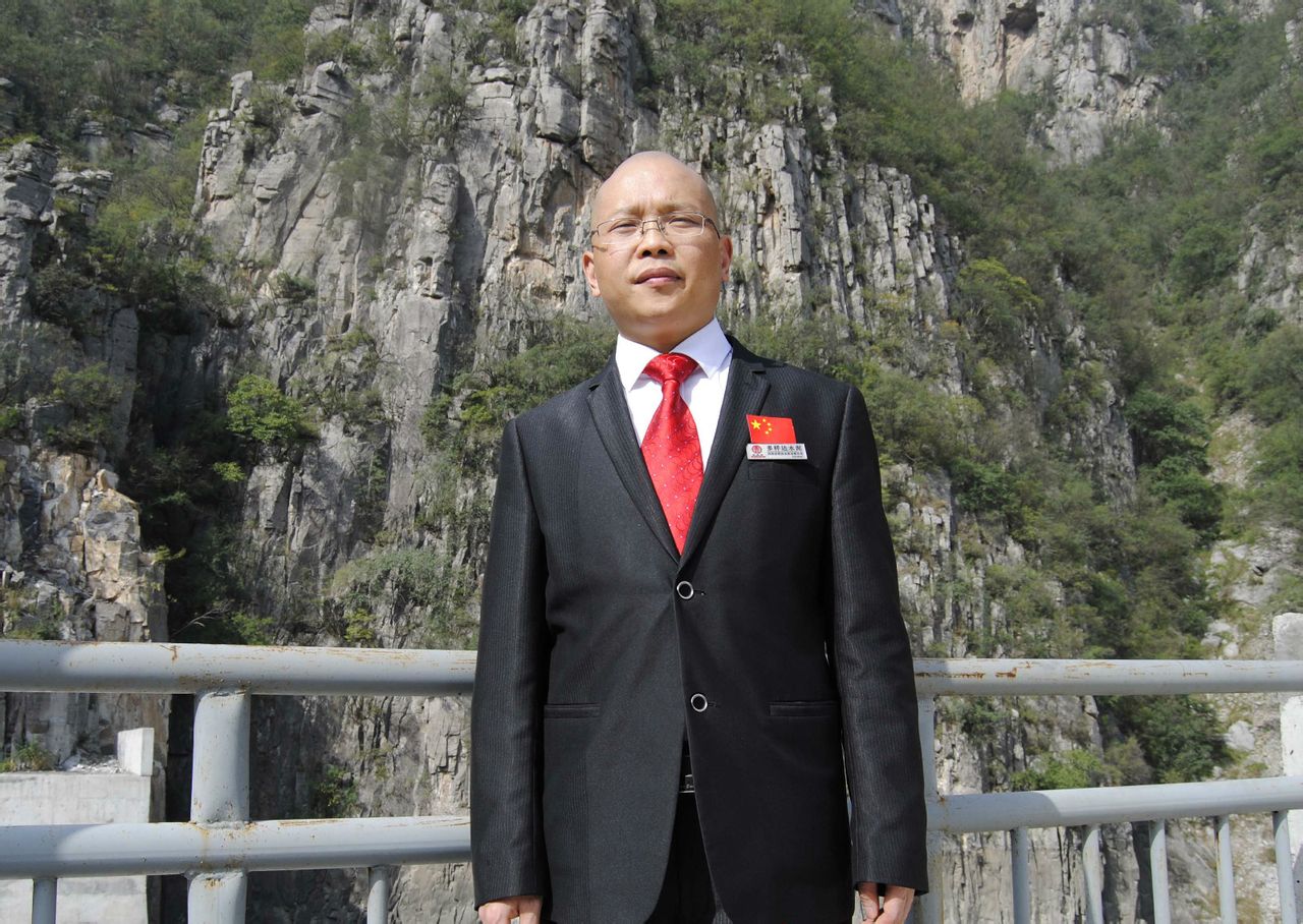  p>前李固村,河南省辉县市孟庄镇下辖村. /p>