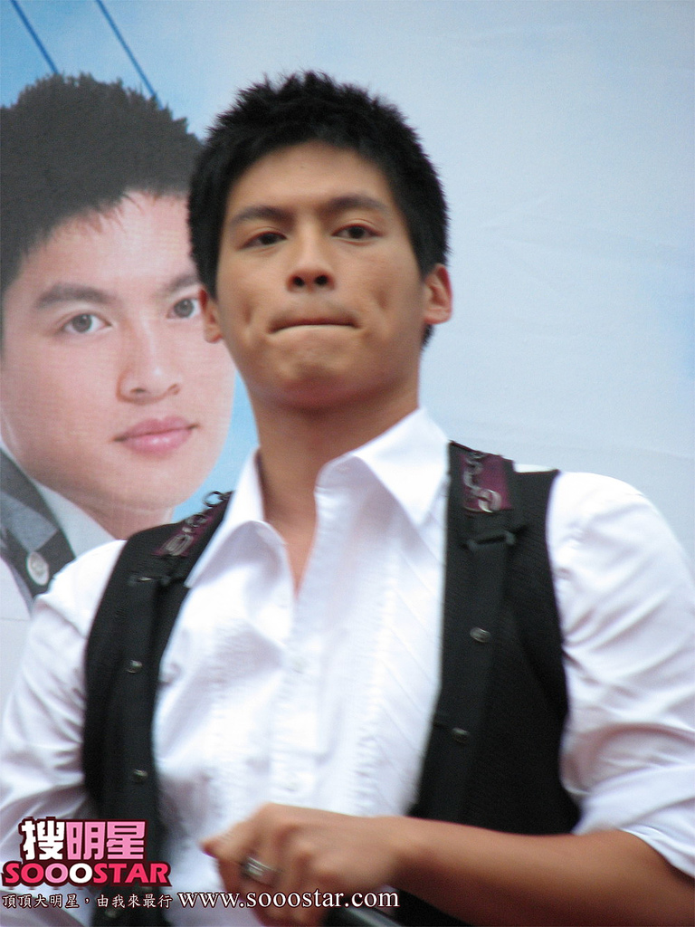 《樱野三加一》是由台湾三立电视台出品,陈铭章执导, a href="#">明道