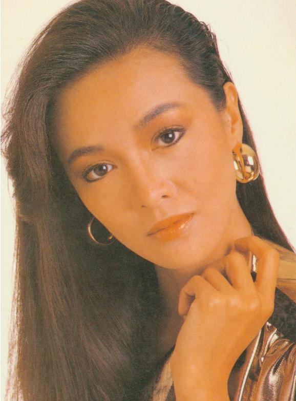  p>郑裕玲(carol cheng),1957年9月9日生于中国香港,中国香港女演员