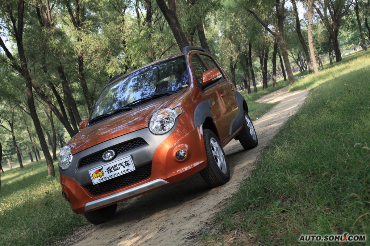  p>长城哈弗m1是一款由长城汽车公司发行的车型,该款车设计可爱动感