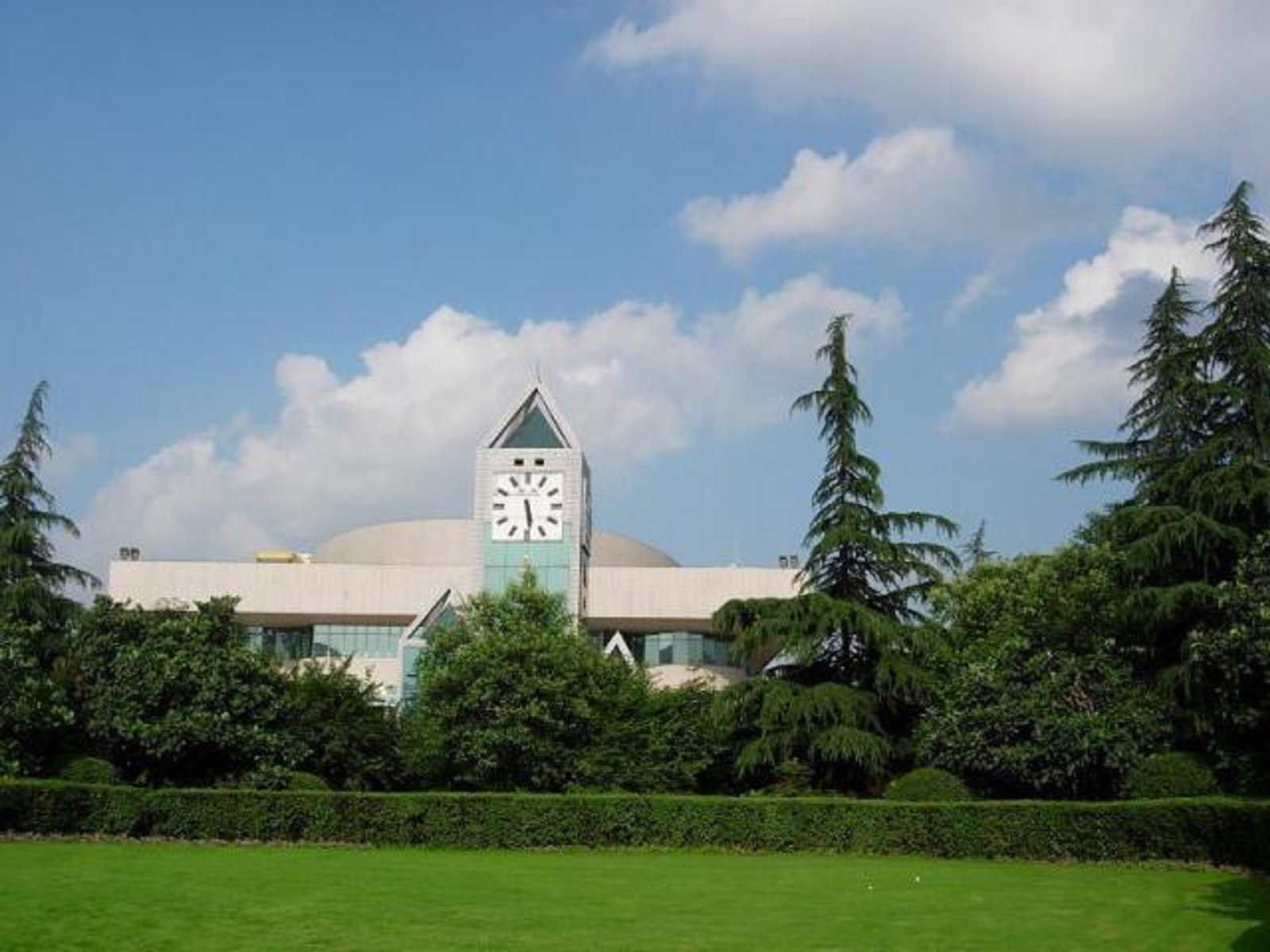  p>西南交通大学附属中学(the affiliated  middle school of